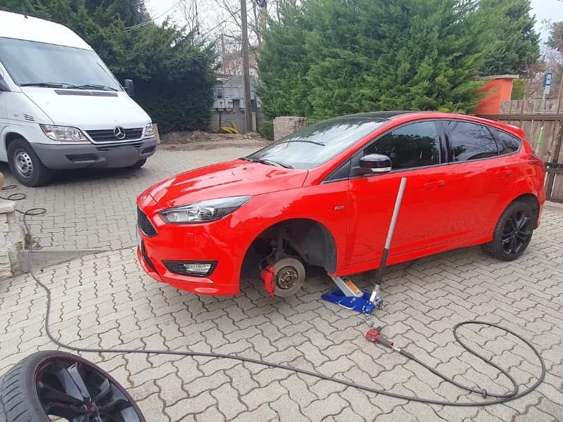 On-site wheel balancing